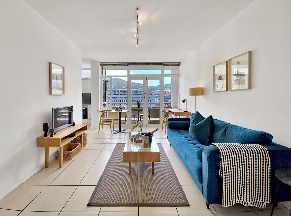Cosy, Central, Homely Feel Apartment *